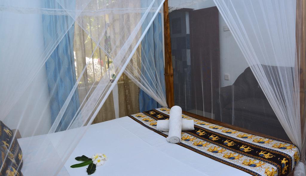 Golden Lodge Tangalle Room photo
